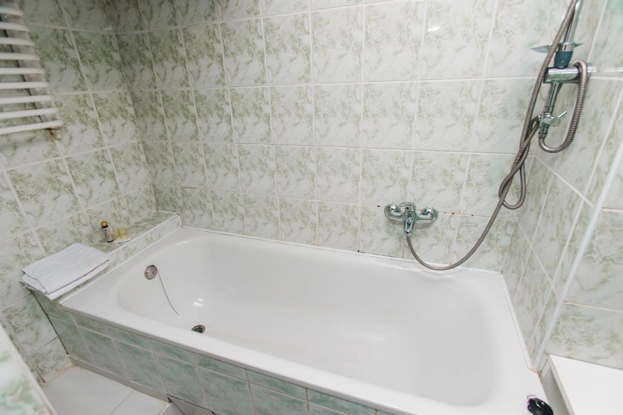 Mary Apartment Lviv Exterior photo